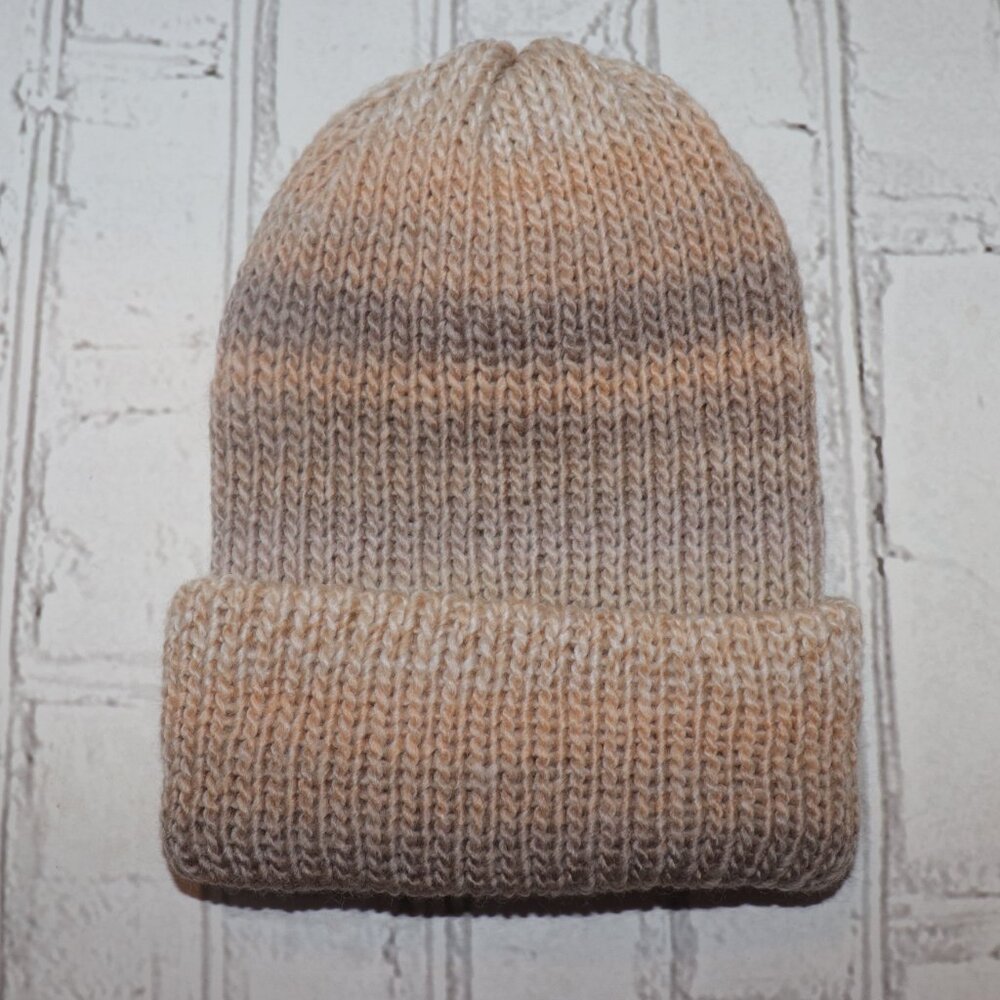 🤎🧶 Handmade Beige & Gray Gradient Knit Beanie (One Size)